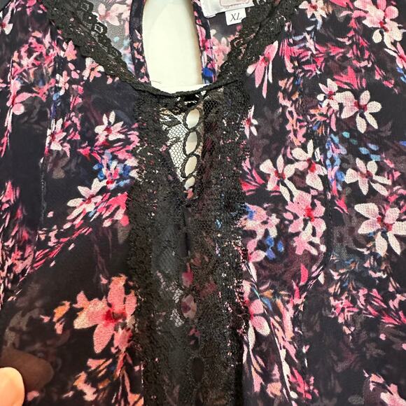 MISA Divya Floral Blouse Bell Sleeves Retro Lace Sheer Black Pink Purple XL - Picture 13 of 13
